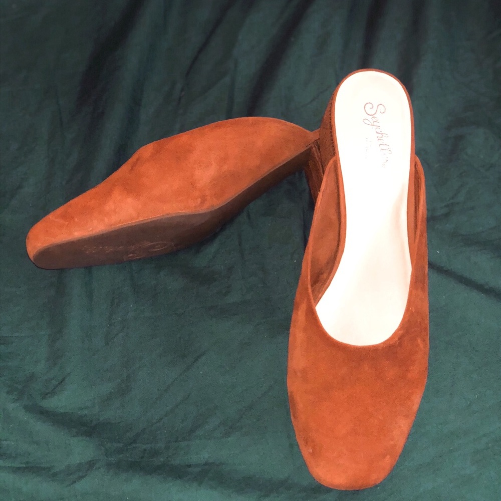 Seychelles Chorus Suede Mule Heel ✨